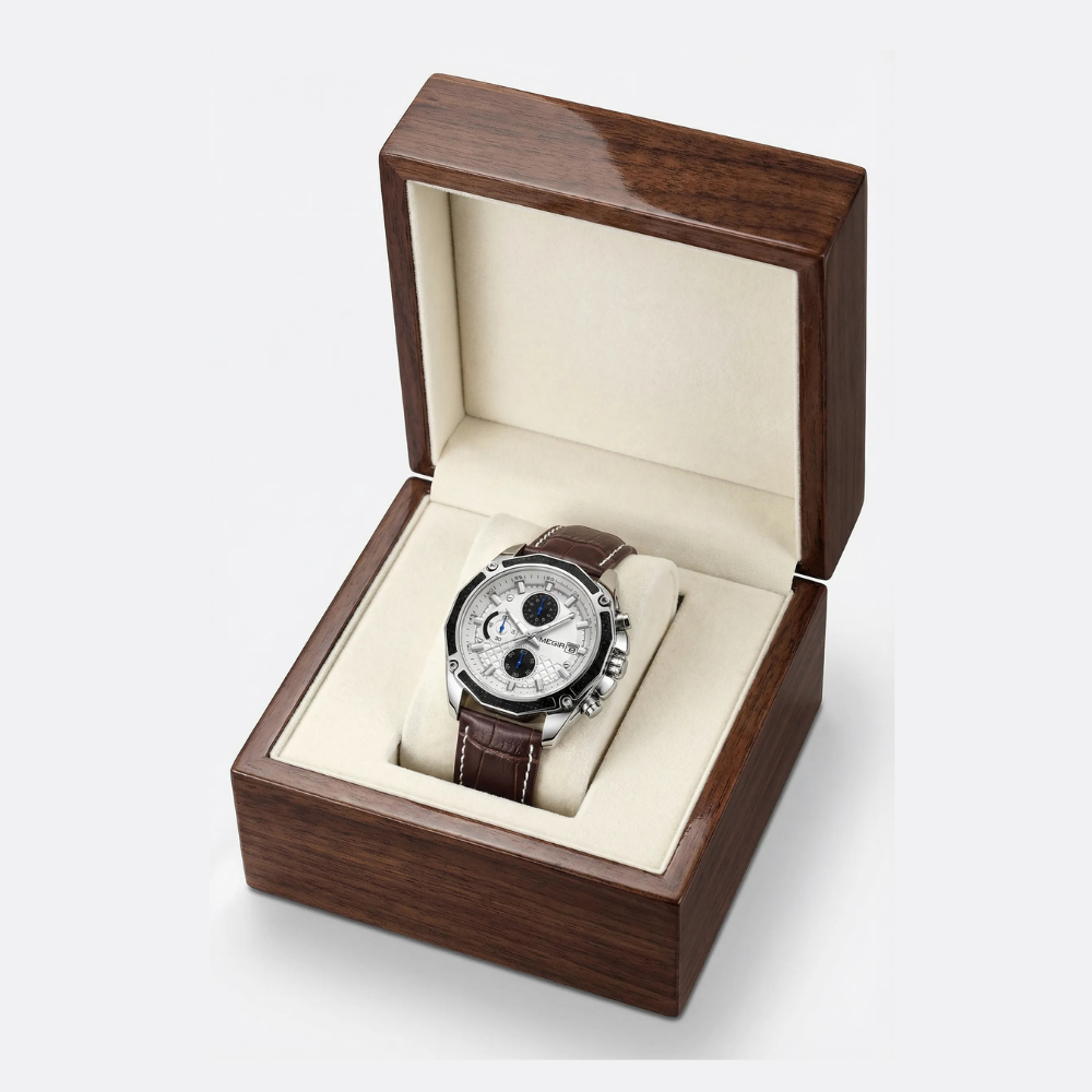 Front presentation of an elegant retro watch, a perfect wrist watch for men.