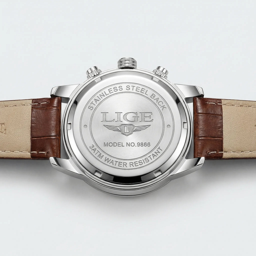Front presentation of a classic vintage style watch, a highly reliable quartz watch.